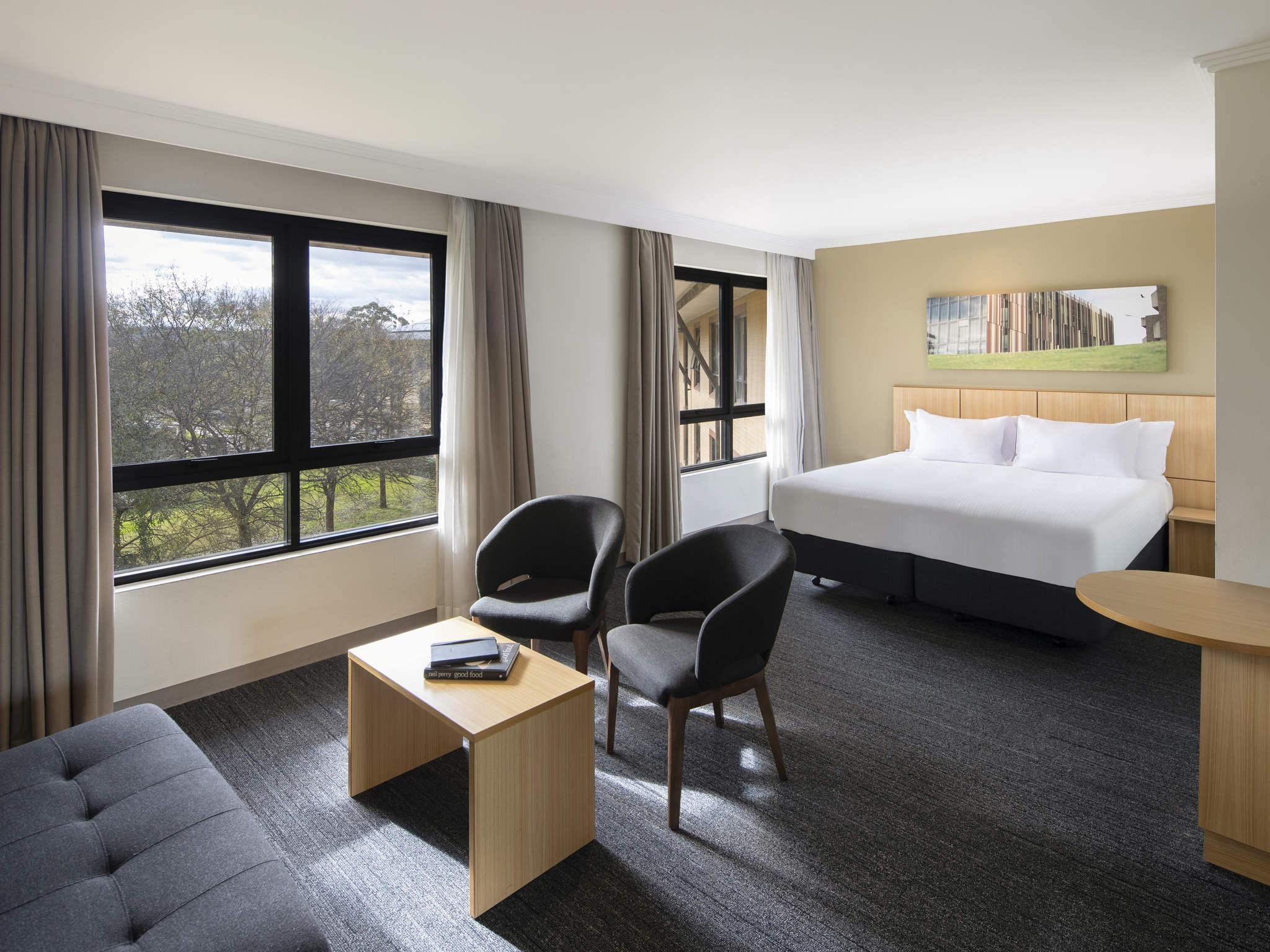 Mercure Sydney Macquarie Park Екстер'єр фото