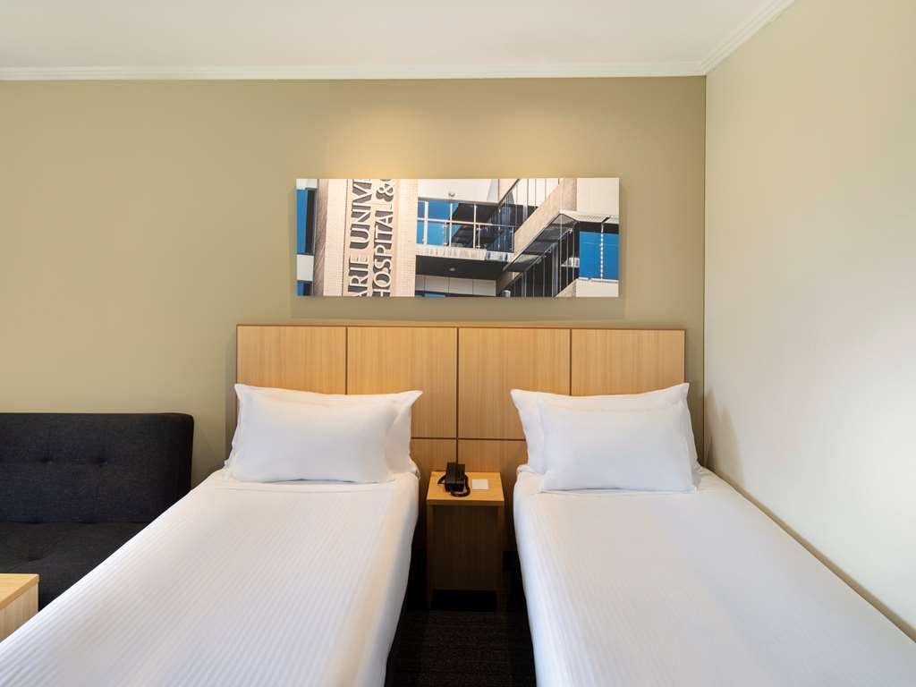 Готель Mercure Sydney Macquarie Park Номер фото