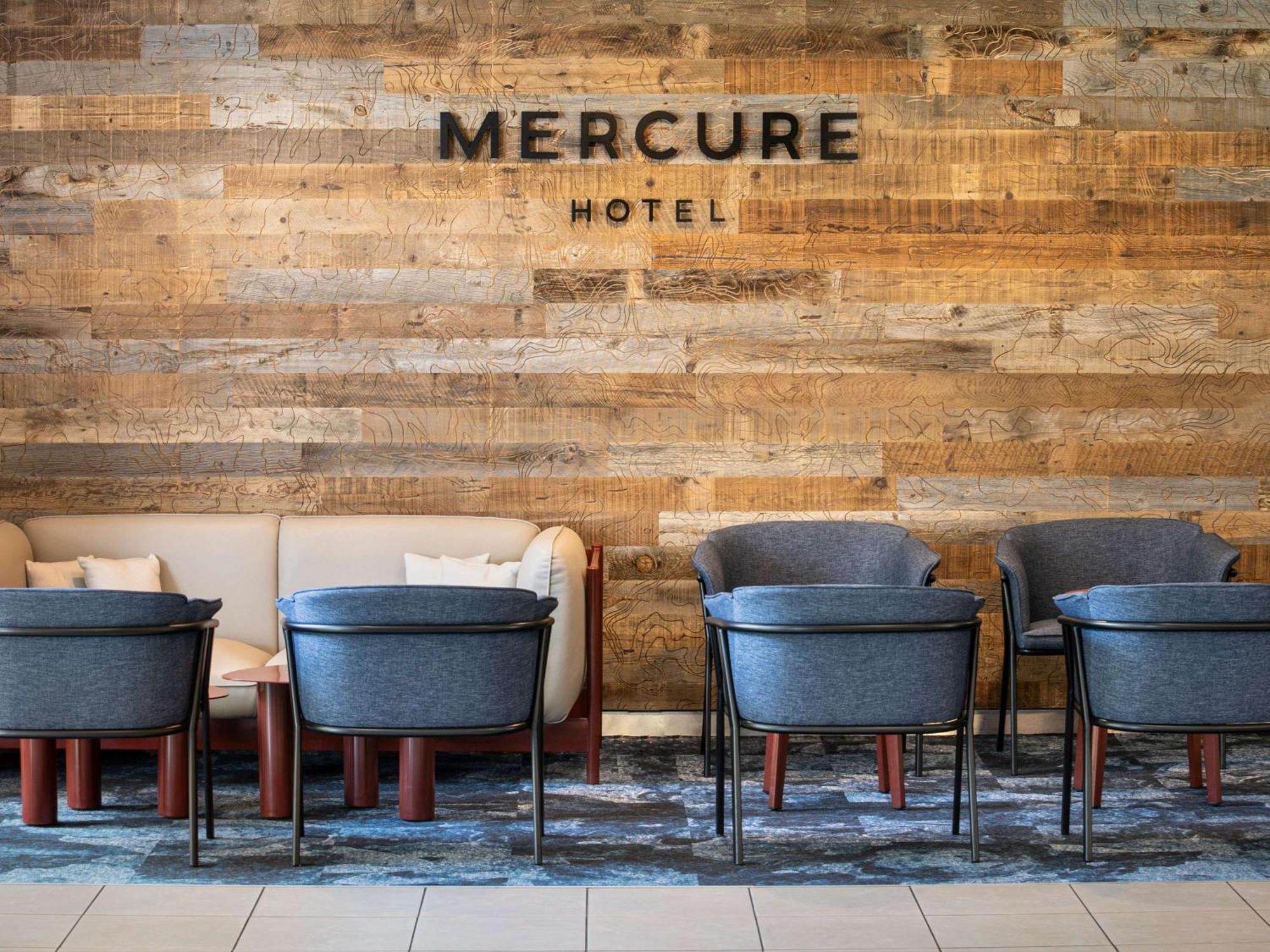 Готель Mercure Sydney Macquarie Park Екстер'єр фото