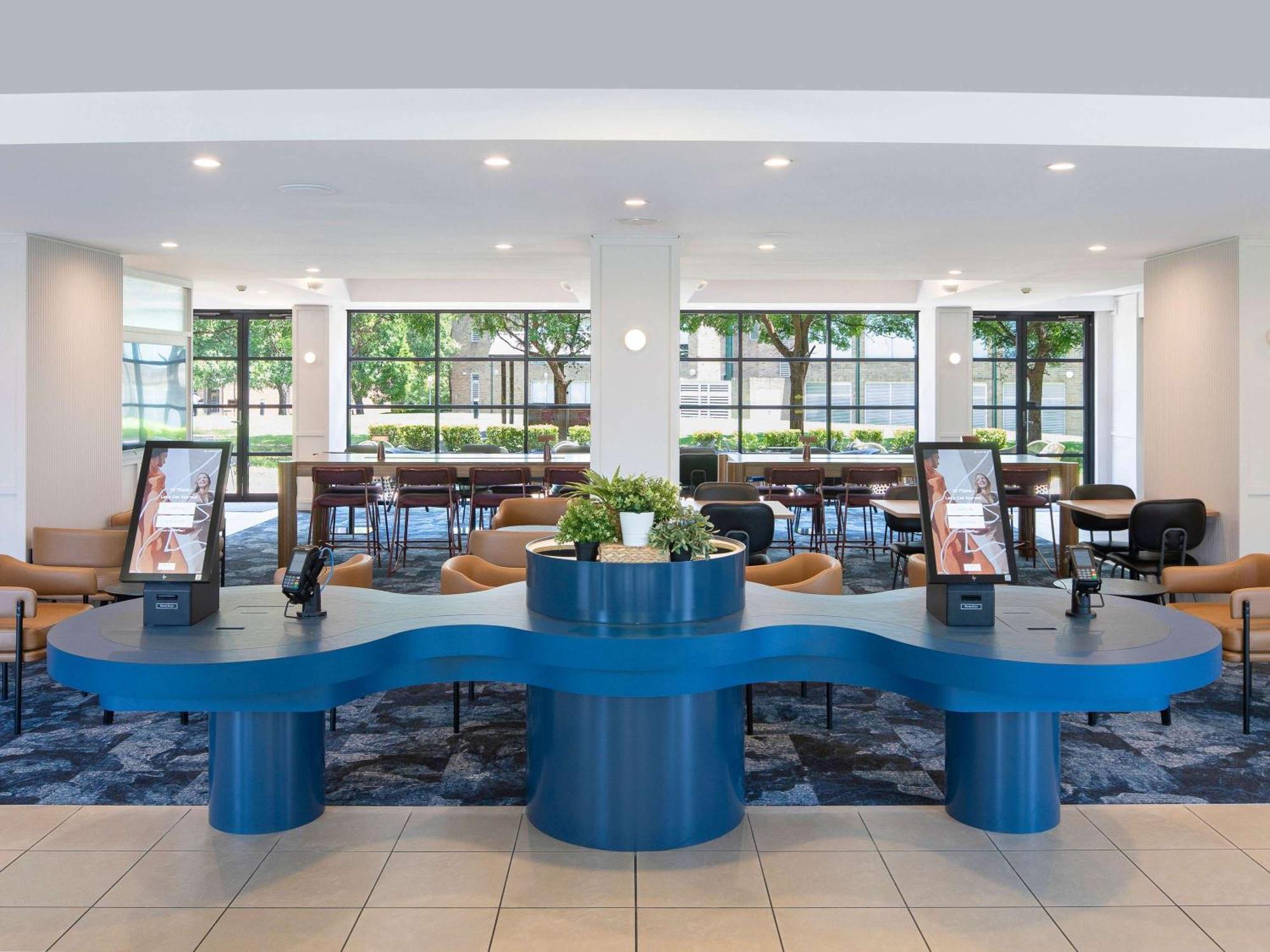 Mercure Sydney Macquarie Park Екстер'єр фото